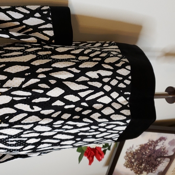 NEW Cache Sequin Animal Print Dress Evening Elegant Celeb Style Luxury Date - Picture 9 of 14